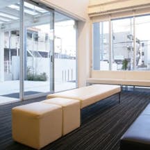 アイケアクリニック 草加本院待合室