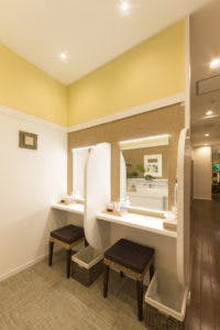 銀座お肌の診療所パウダールーム