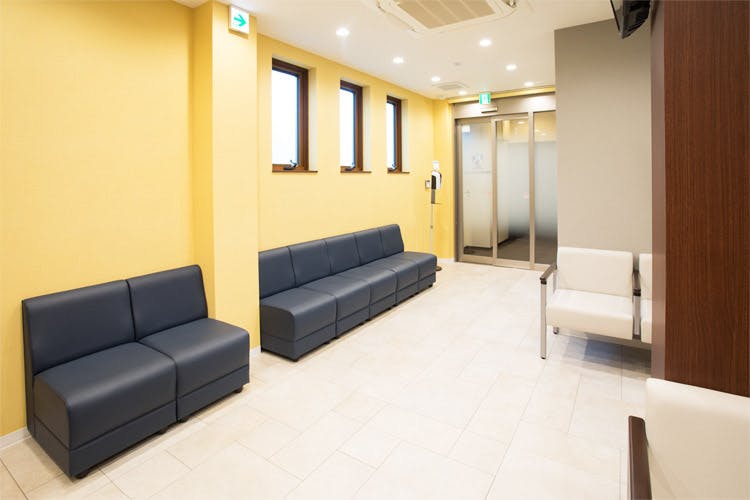 西東京めぐみクリニック待合