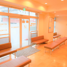 洋光台耳鼻咽喉科・ひふ科待合室