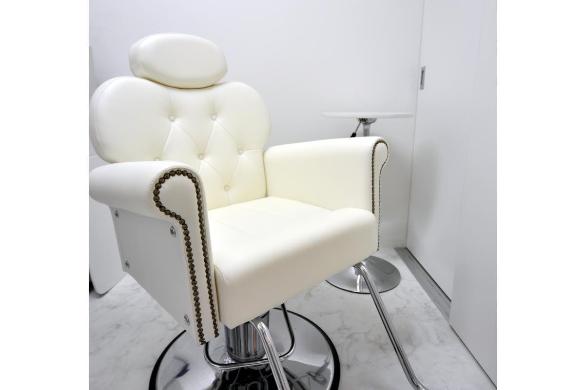 ミモザ皮フ科クリニック診察室