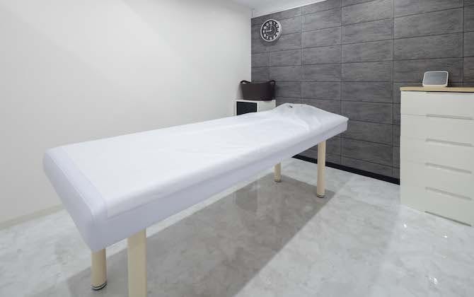 メンズエミナル 郡山院処置室