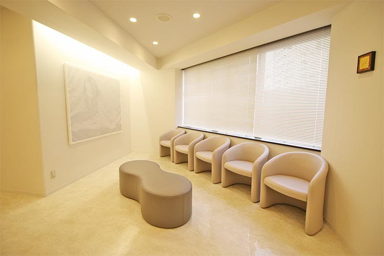 アウルスキンクリニック待合室