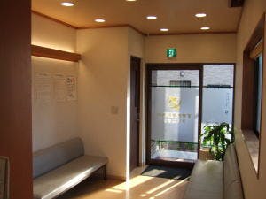 すずき整形外科クリニック待合