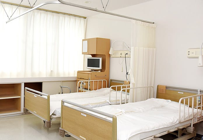 冨 栄一 医師｜経歴(口コミ・評判)｜とみ歯科クリニック｜キレイレポ