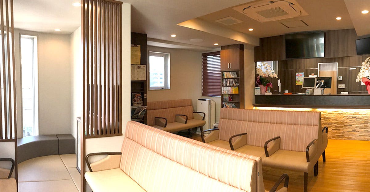 赤羽耳鼻咽喉科クリニック待合室