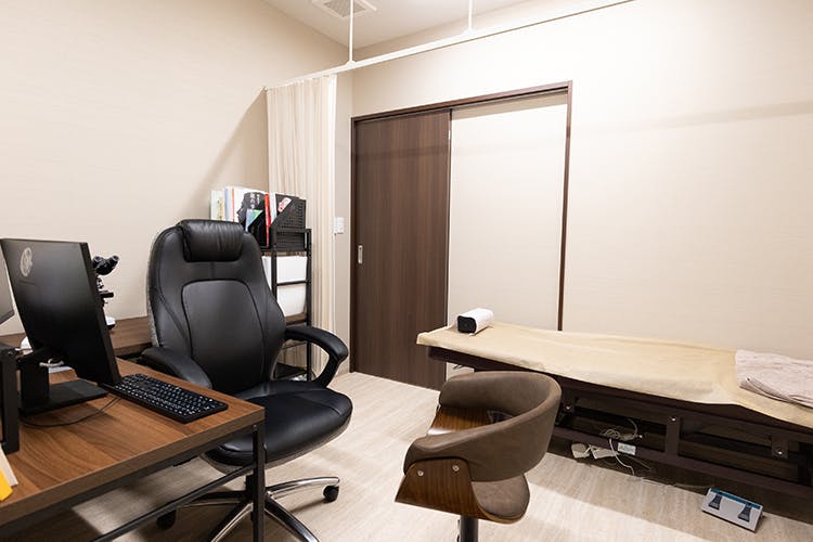 ヴェルノスキンクリニック(VERNO SKIN CLINIC)診察室