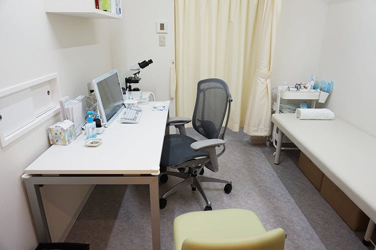 ゆかみ先生の皮ふ科診察室