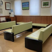 麻生形成外科クリニック待合室