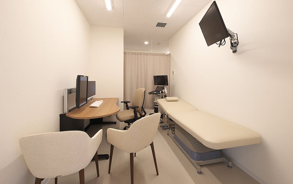 ウィメンズヘルスクリニック刈谷銀座診察室