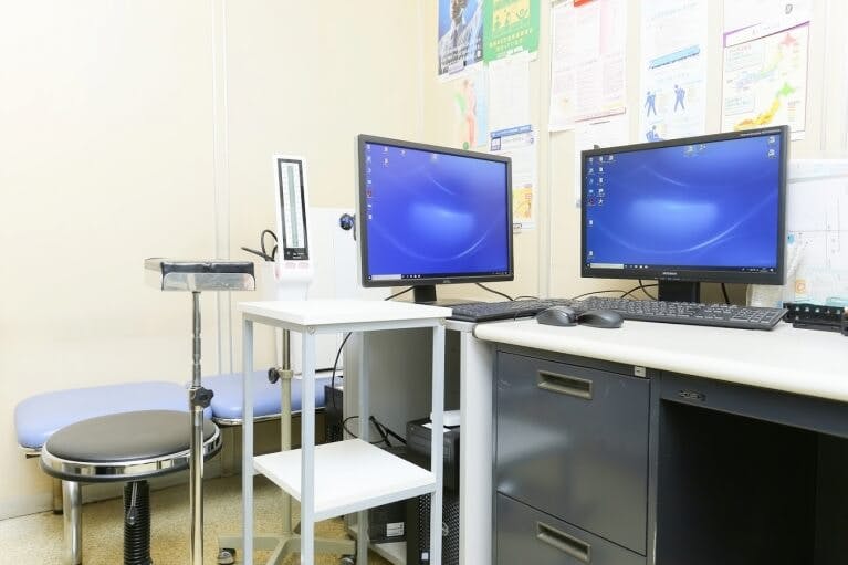 クリニック原診察室