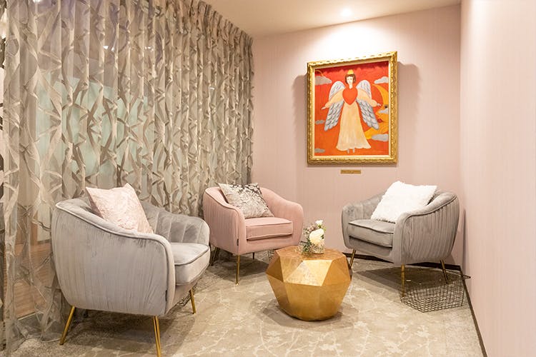 かおるこHappyクリニック待合室