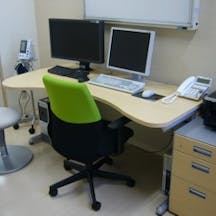 内科外科日比野クリニック診察室