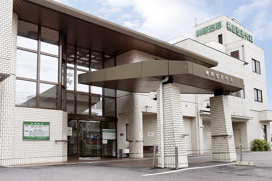 冨 栄一 医師｜経歴(口コミ・評判)｜とみ歯科クリニック｜キレイレポ