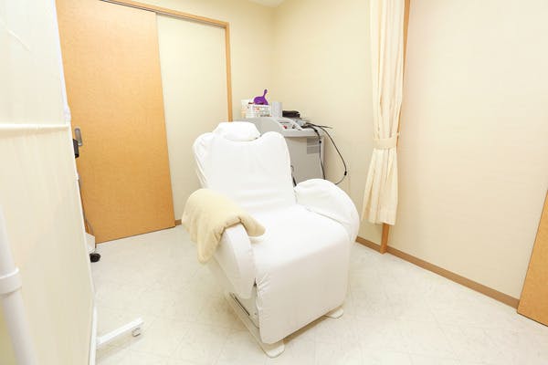 かくた皮膚科クリニック処置室