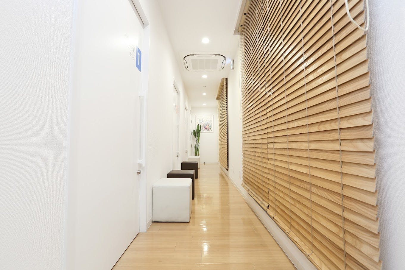 馬車道さくらクリニック中待合