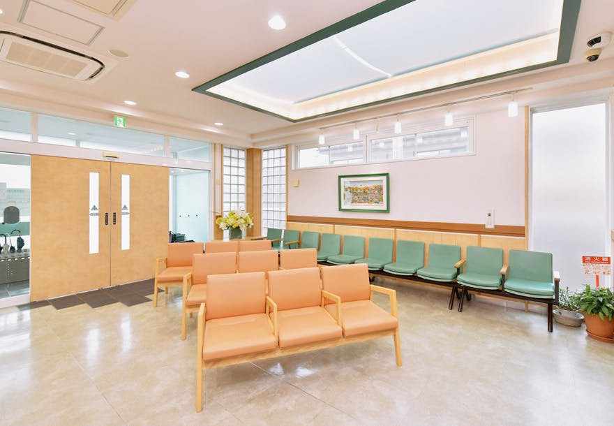 榎本内科待合室