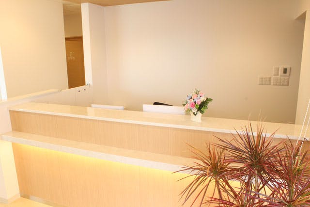 にしやま皮フ科クリニック受付