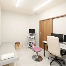 よりそうファミリー内科クリニック診察室