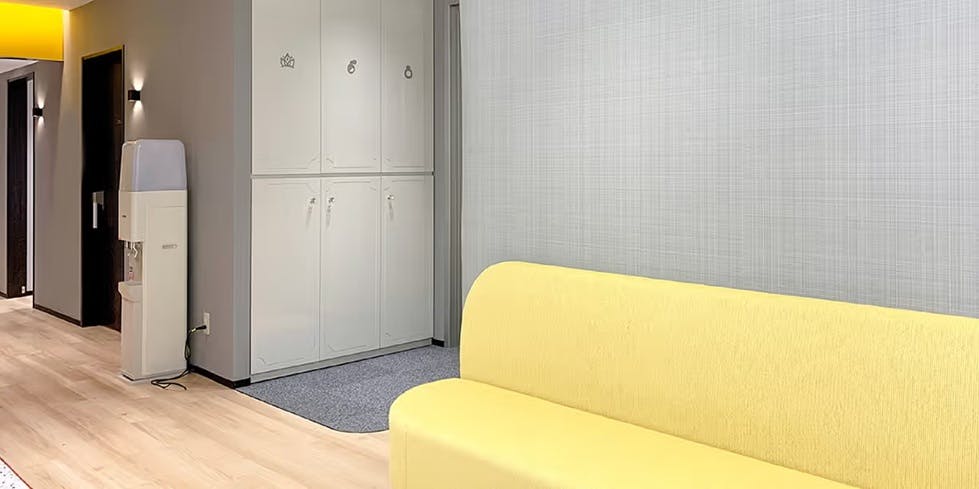 レジーナクリニック 広島院待合室