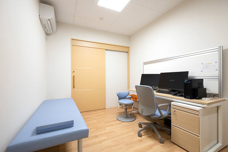 ソラーレクリニック太子診察室