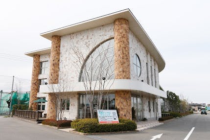 名取デンタルクリニック外観