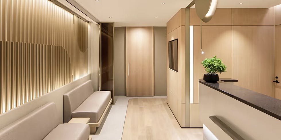 レジーナクリニック 京都四条河原町院待合室