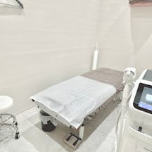 フレイアクリニックなんば院施術室