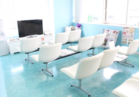 クリニーク 名古屋院待合室