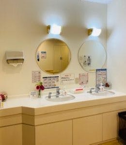 お肌のクリニック洗面台