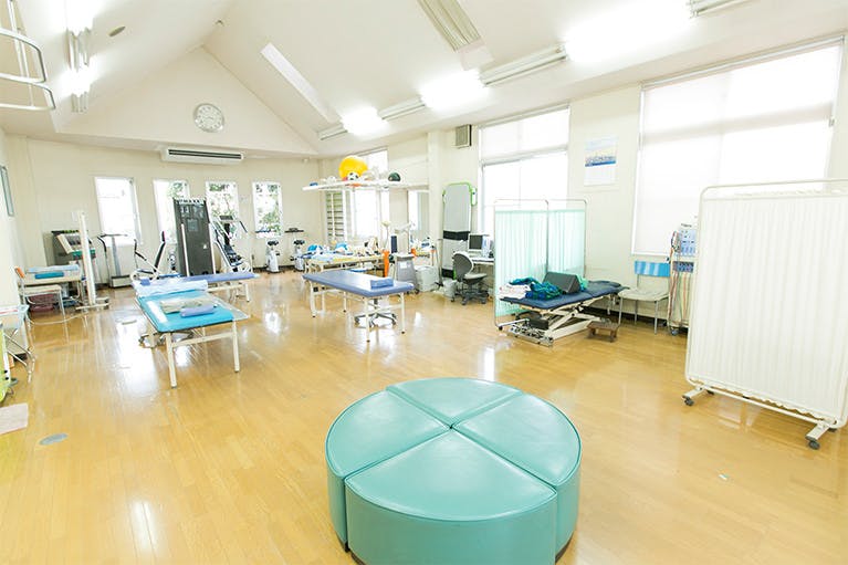 ヒロ整形クリニックリ待合室