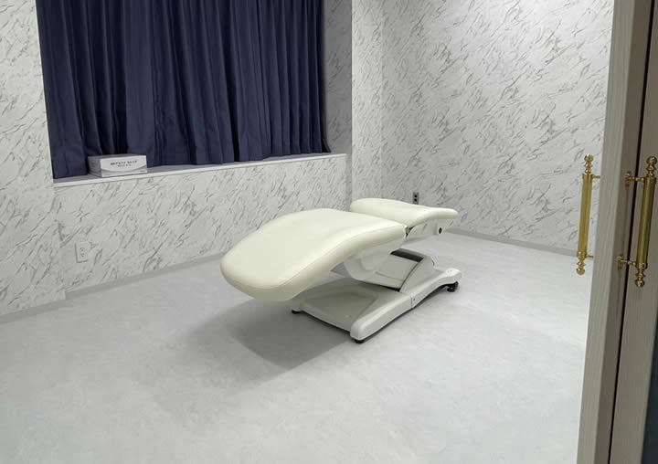 イークリニック 名古屋院(e-clinic)施術室