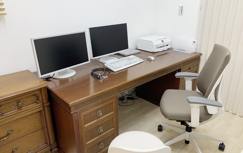 草開ファミリークリニック診察室