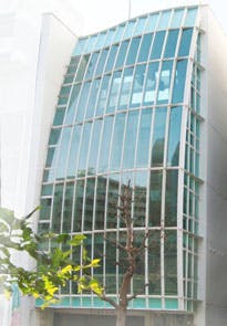 野村皮膚科医院外観