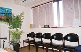 岩瀬クリニック待合室
