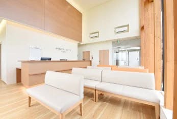 安城真クリニック待合室