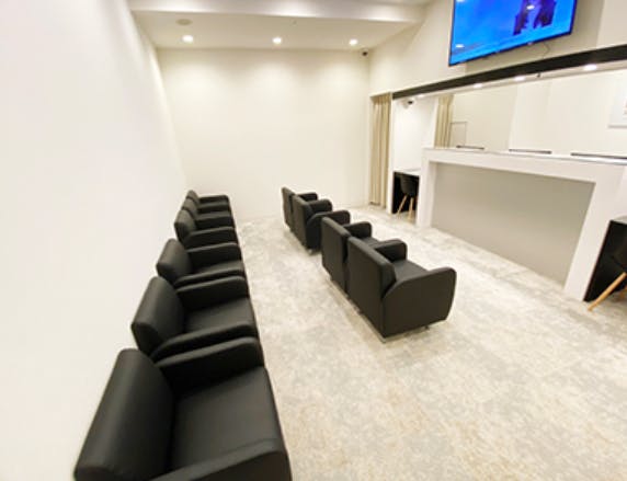 リゼクリニック大宮院待合室