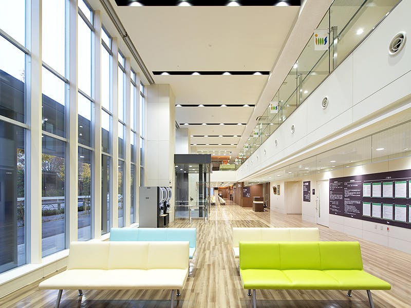 高島平中央総合病院待合室