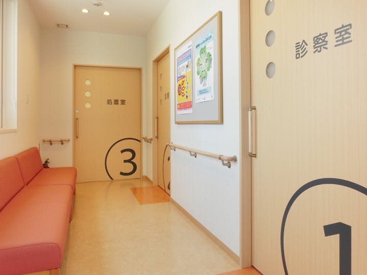 磯山医院中待合室