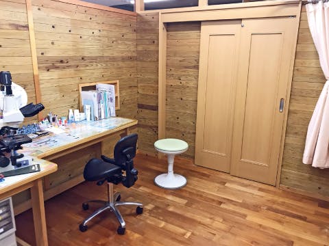 北部皮フ科クリニック診察室