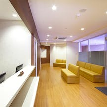 稲田堤駅前脳神経外科内科クリニック受付待合室