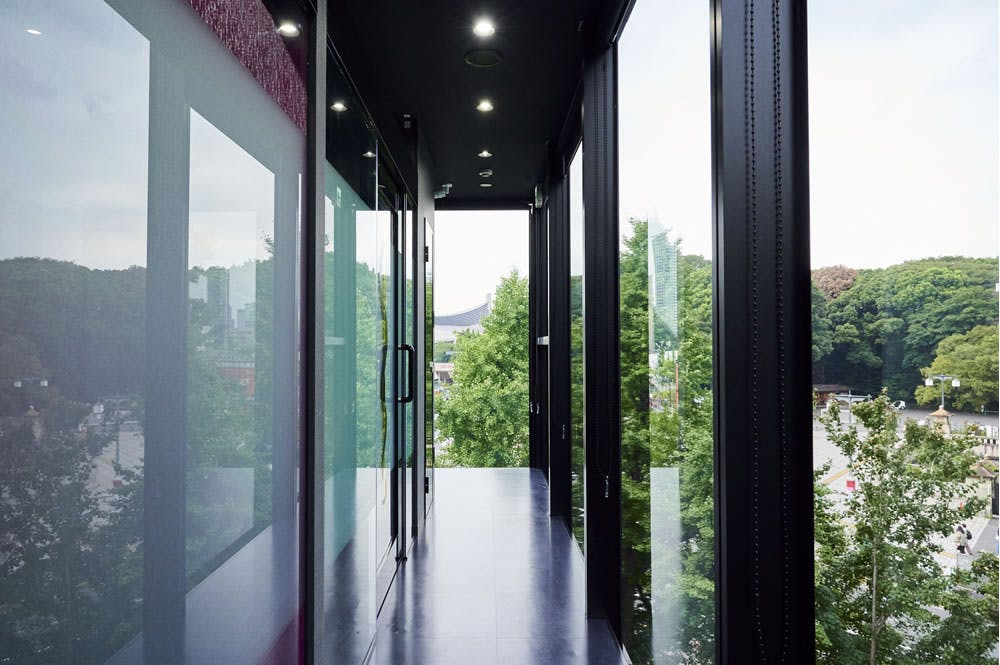 Kブレス矯正歯科原宿駅前(K Braces)通路