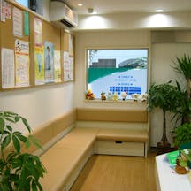 中目黒 小野皮フ科クリニック待合室