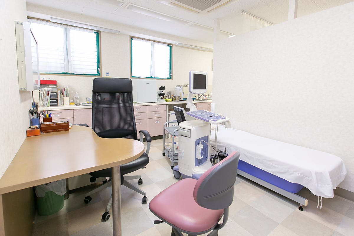 はやし女性クリニック診察室