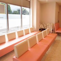 大船まえだ皮膚科待合室