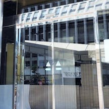 イースト駅前クリニック新橋院外観