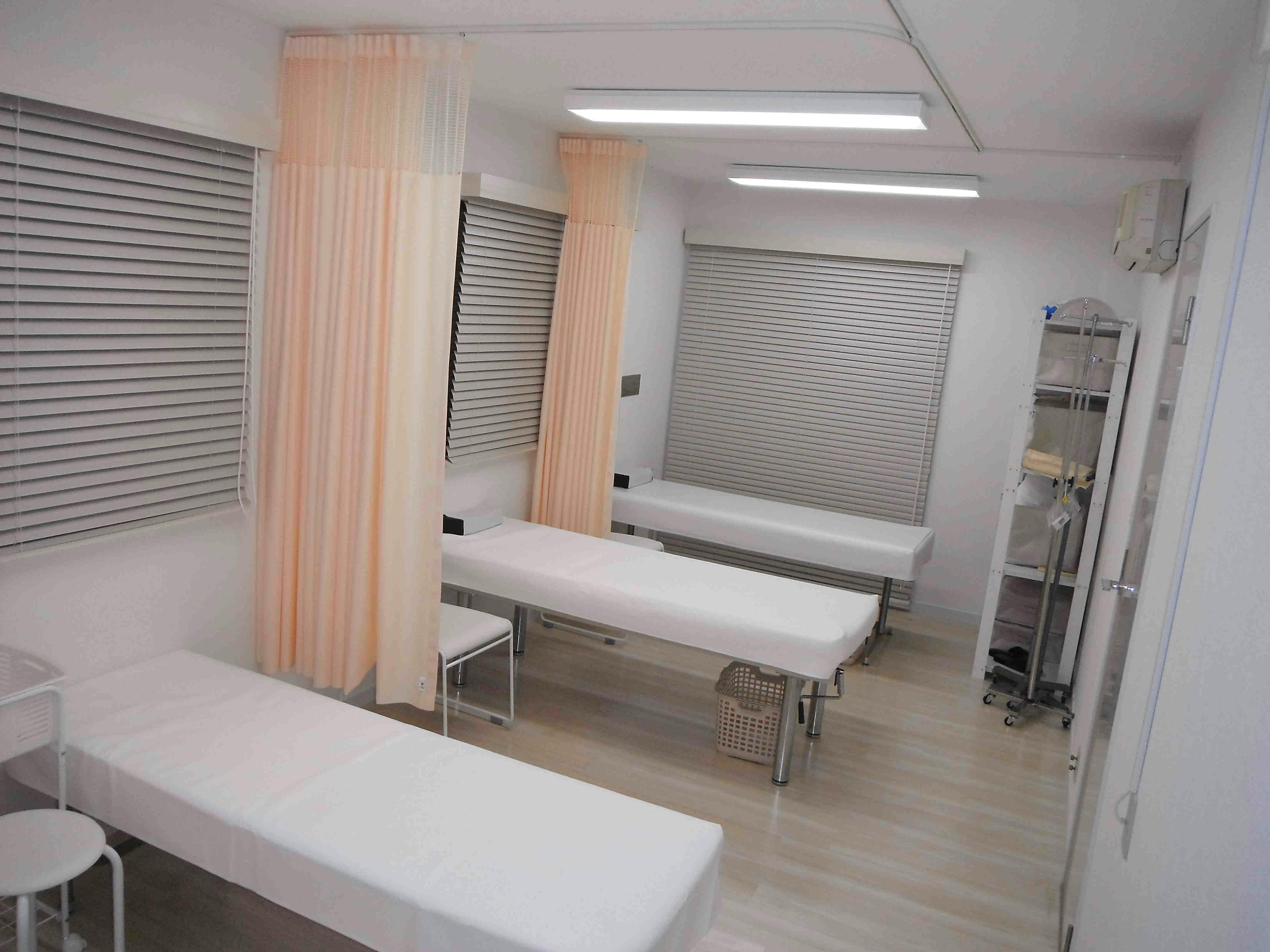 西田医院点滴室