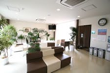 さくもと泌尿器科・皮フ科待合室