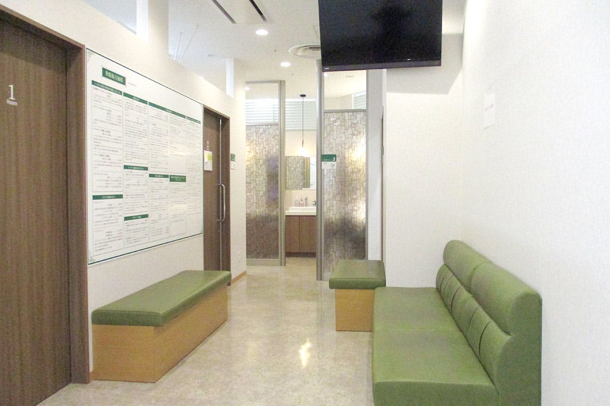 たかはし形成外科・美容外科待合室