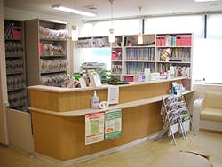 春川内科クリニック受付